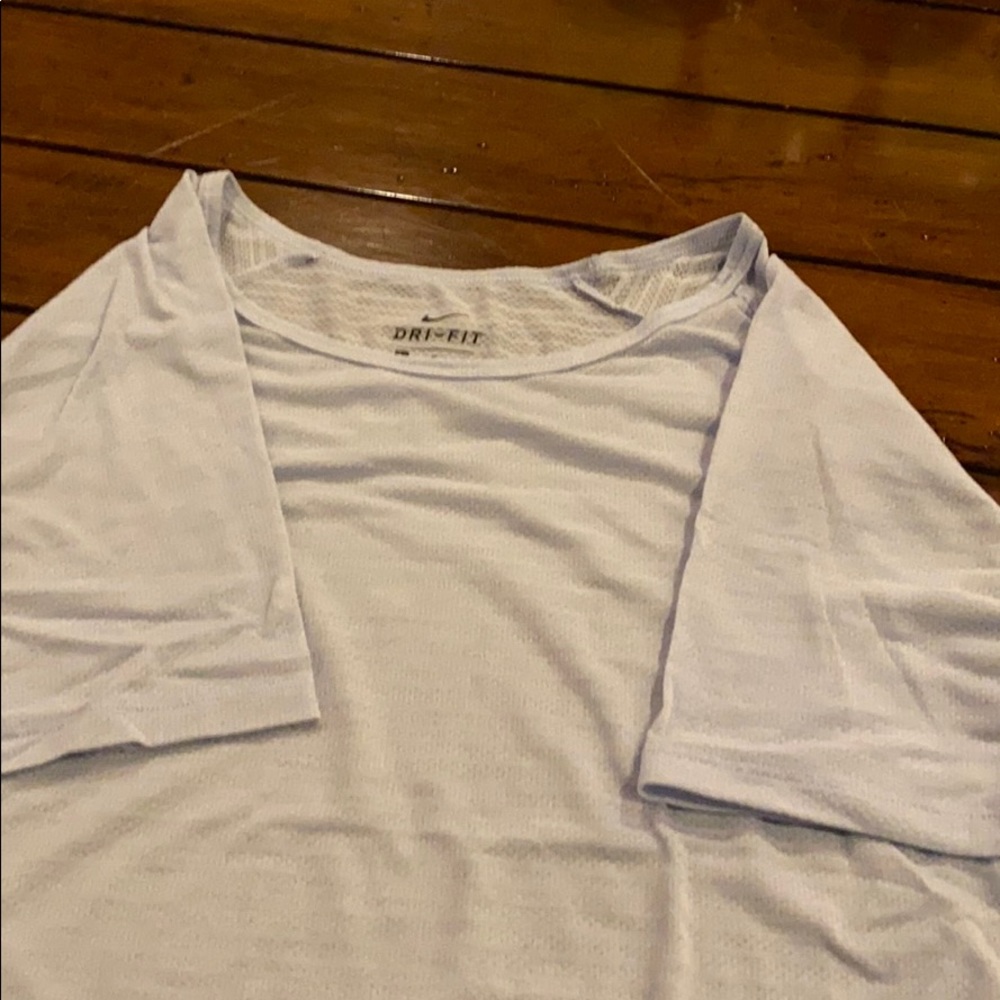 Nike lightweight t shirt